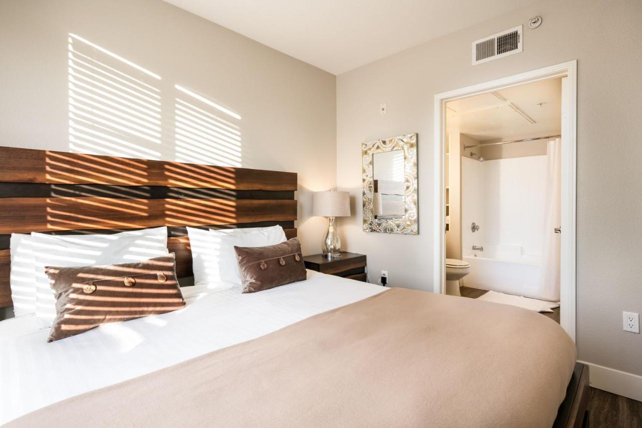 Fully Furnished Suites In Olympic Santa Monica Exterior photo